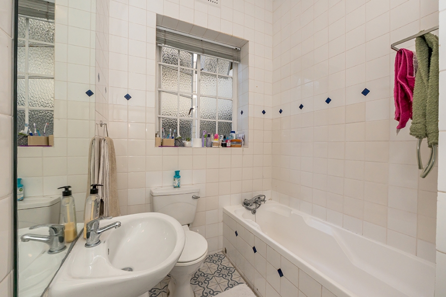 2 Bedroom Property for Sale in Rondebosch Western Cape